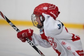 九游娱乐-全国青少年足球迷你赛在西安热情开战，未来星起航，2020西安市青少年校园足球联赛