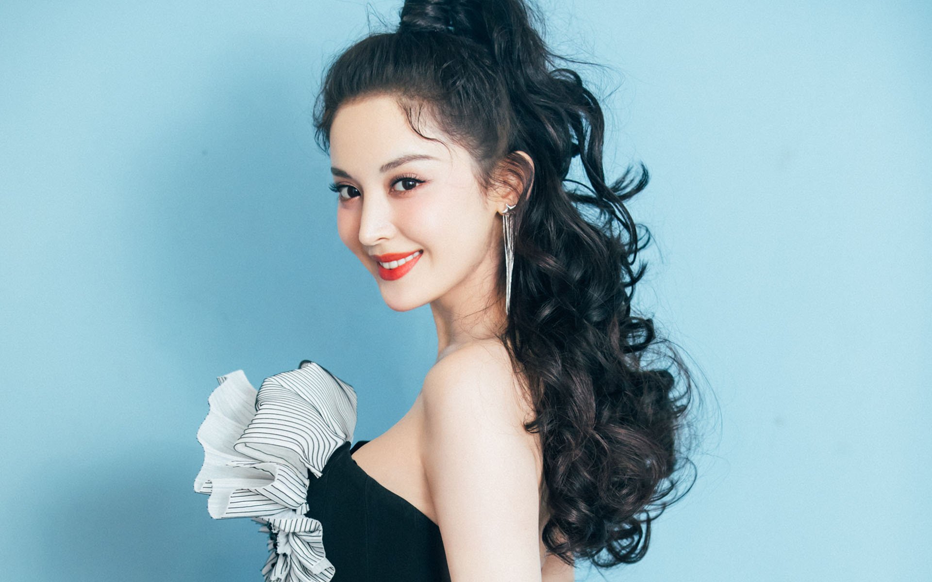 新加坡队赛制解析:团体赛制中的灵活战术与队员配置,新加坡队第几个出场