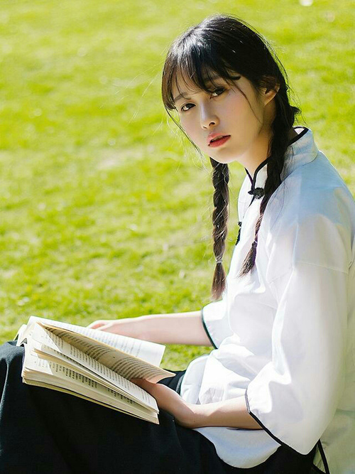 德甲攻守激烈：节奏快，精彩不断！，德甲德甲